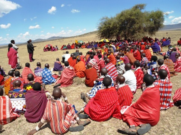 community-meeting-photo-by-freddy-batundi